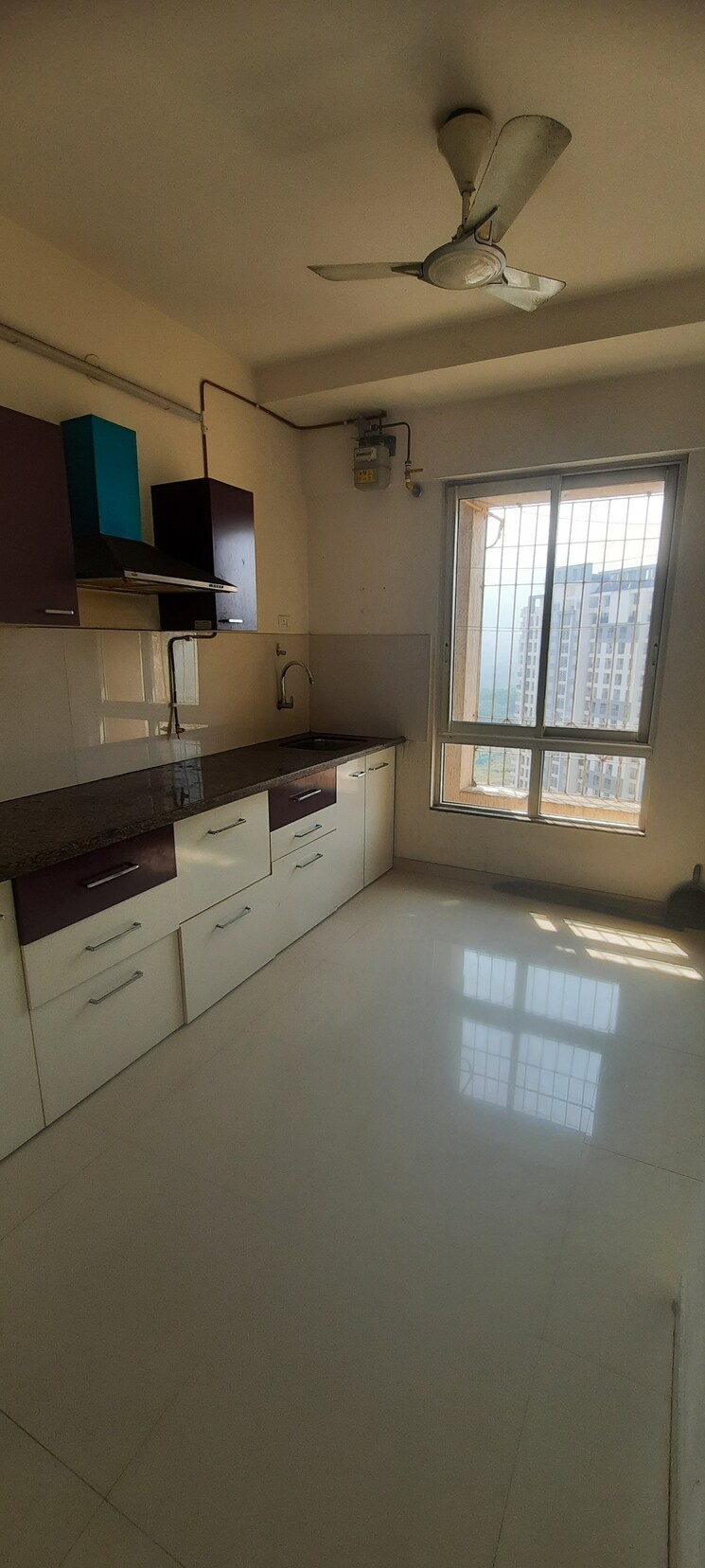 Kitchen, puranik-rumah-bali 1 Bedroom 445 Sq.Ft. Apartment In Ghodbunder Road Thane 7889646