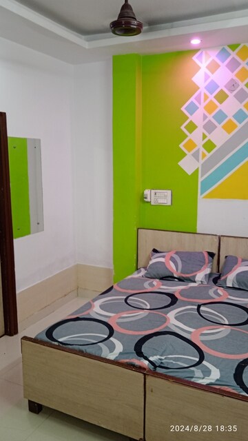Bedroom in 1 RK Builder Floor at Minarch Tower, Sector 44 – for Rent