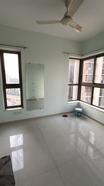 2 BHK Apartment For Rent in Kalpataru Paramount Kapur Bawdi Thane  7889705