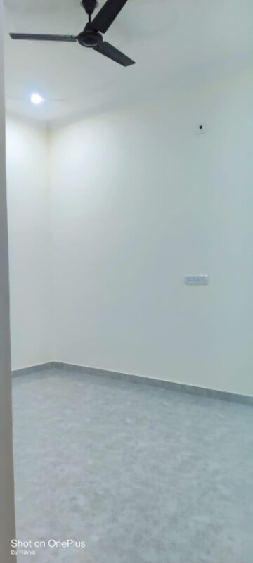 Room in 2 BHK Villa at Stellar Okas Golf View, Sushant Golf City – for Rent