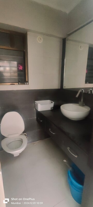 Master Bedroom in 2 BHK Apartment at Ivory Towers CHS LTD, Wadala – for Rent
