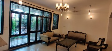 Living Room in 4 BHK Villa at Sushant Lok 3, Sector 57 – for Rent