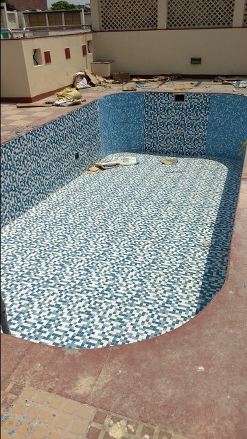 Bedroom in 4 BHK Villa at Sushant Lok 3, Sector 57 – for Rent