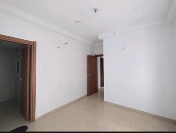 Room in 2 BHK Apartment at Bhartiya Nikoo Homes, Thanisandra Main Road – for Sale