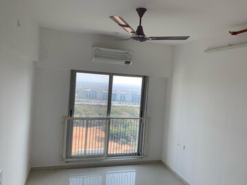  2 BHK Apartment at Mayfair The View, Vikhroli West – for Rent