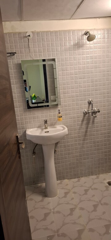 Bathroom in 2.5 BHK Apartment at Amrapali Leisure Park, Amrapali Leisure Valley – for Rent