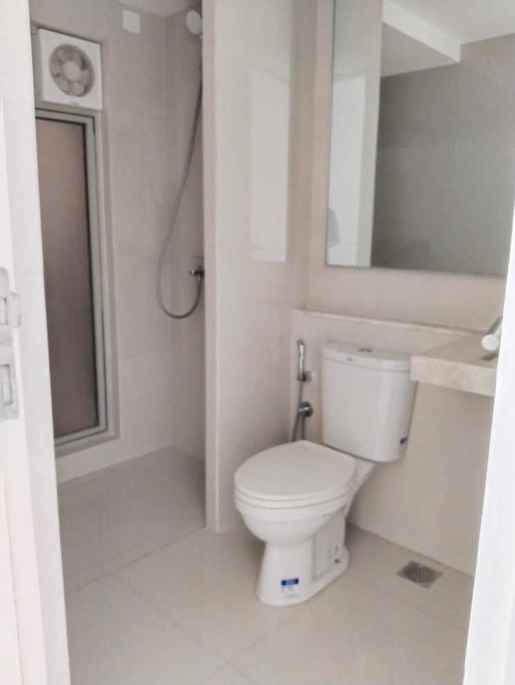 Bathroom, hiranandani-fortune-city 2 Bedroom 781 Sq.Ft. Apartment In New Panvel Navi Mumbai 7889900