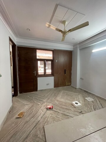 Master Bedroom in 2 BHK Builder Floor at Chattarpur – for Rent