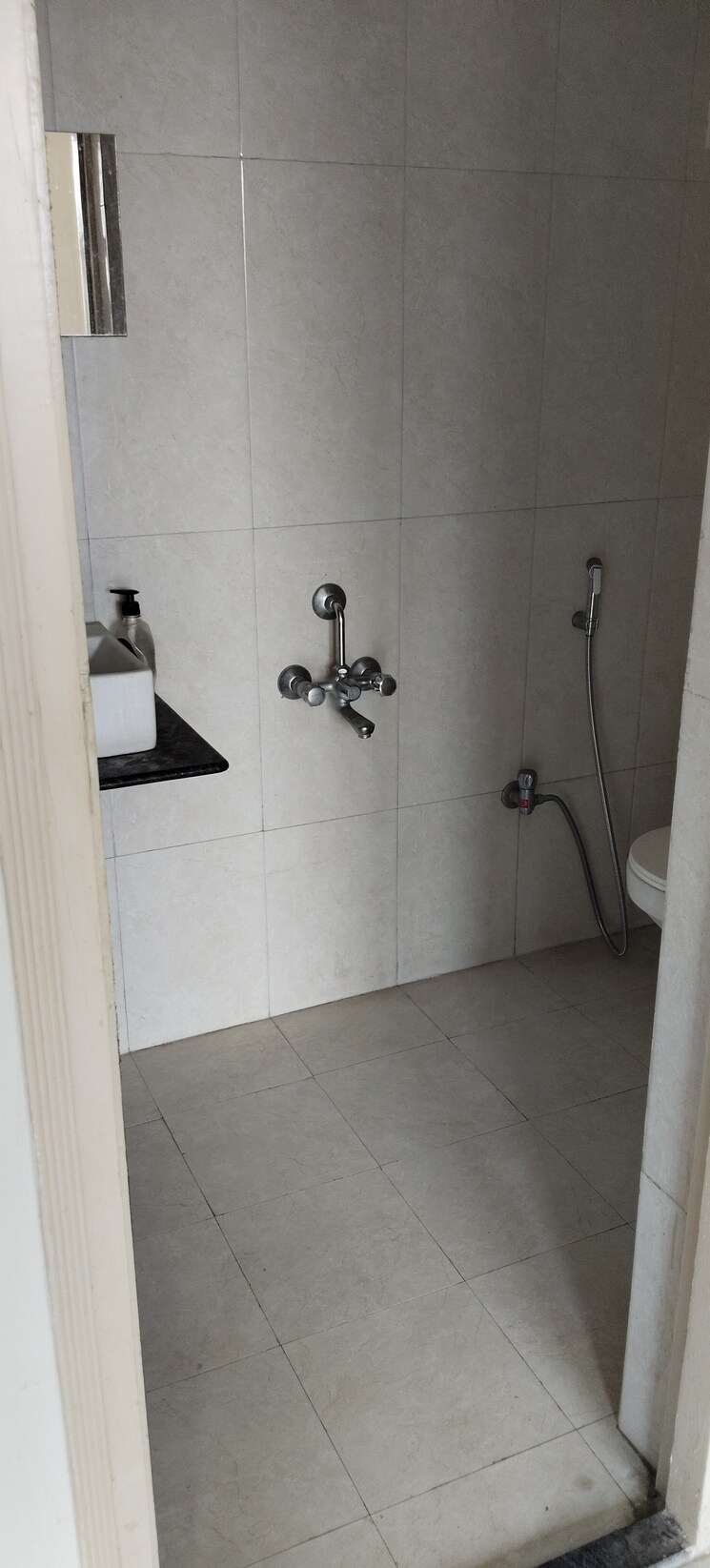 Bathroom, bharat-ecovistas 1 Bedroom 645 Sq.Ft. Apartment In Shilphata Thane 7889985