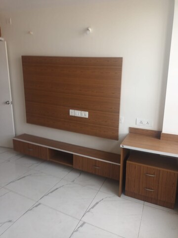 Furnished Amenities in 2.5 BHK Apartment at Mantri Lithos, Thanisandra – for Rent