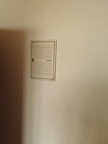 Room in 2 BHK Apartment at Omaxe Heights, Sector 86 – for Rent