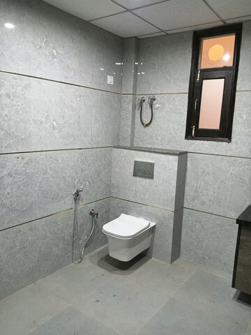 Bathroom in 3 BHK Apartment at M3M Sky City, Sector 65 – for Sale