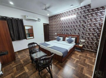 Room in  Pg at Sector 46 – for Rent