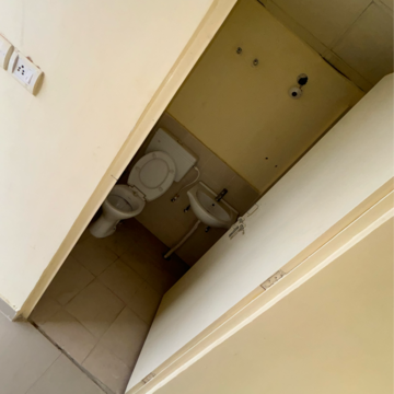 Furnished Amenities in 3 BHK Apartment at Conscient Habitat Residences, Sector 79 – for Rent