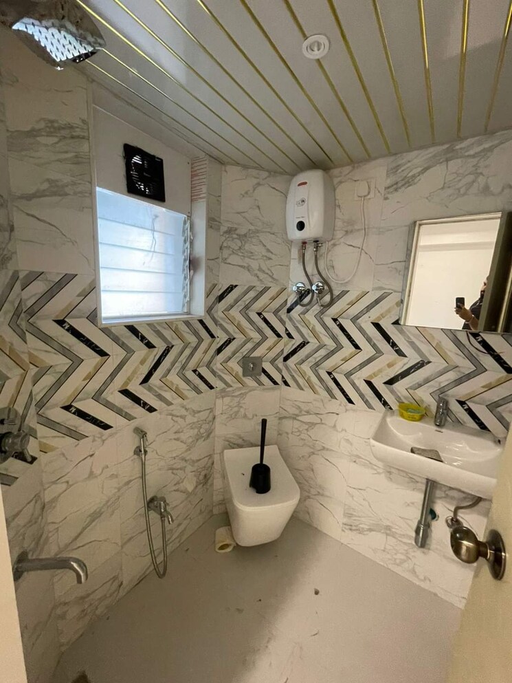 Bathroom, jai-jinendra-yashwant-vaibhav 2 Bedroom 680 Sq.Ft. Apartment In Vasai East Palghar 7890157