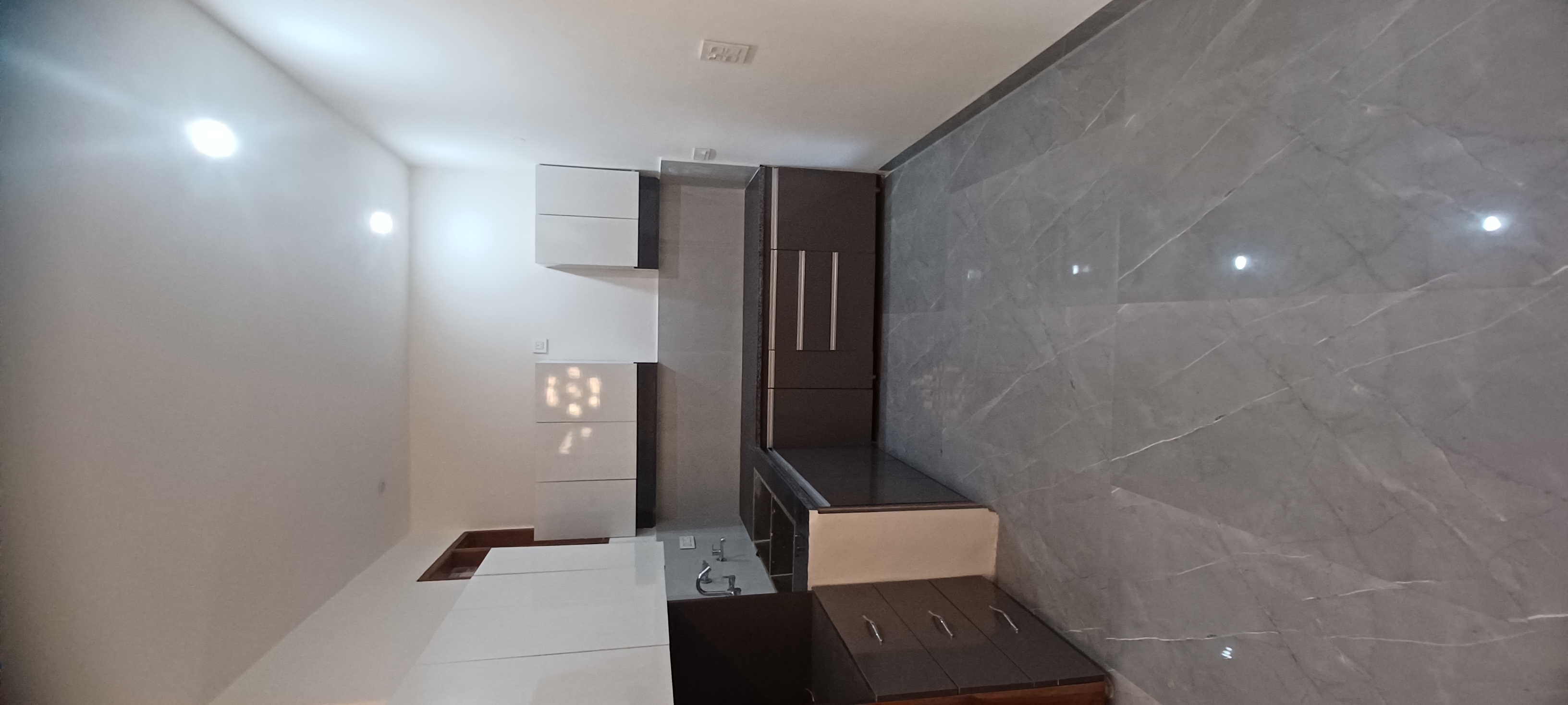 3 BHK Builder Floor For Sale in High Ground