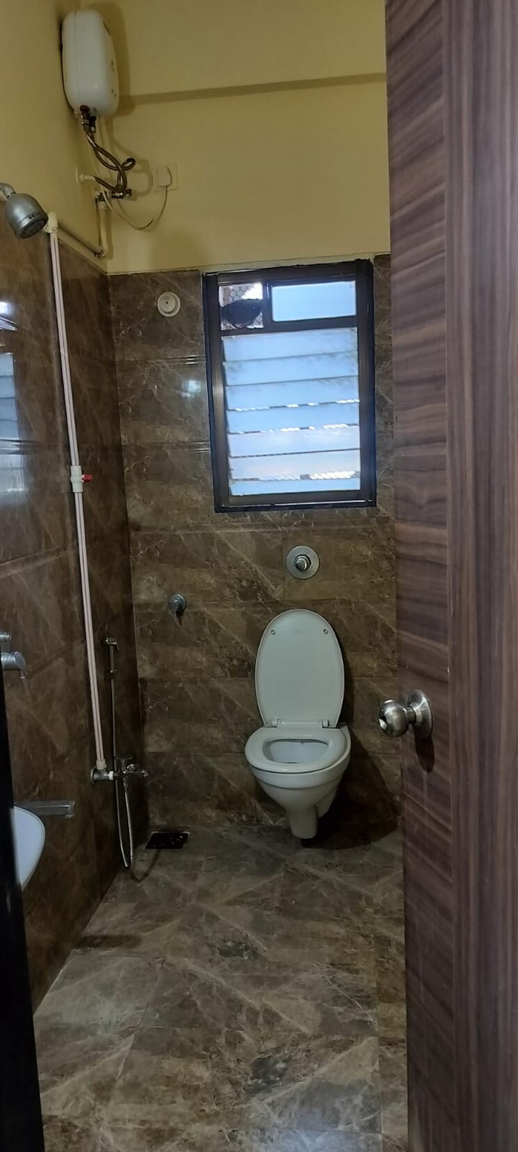 Bathroom, blue-bay-apartment 3 Bedroom 1665 Sq.Ft. Apartment In Seawoods Navi Mumbai 7890181