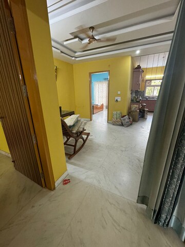 Room in 3 BHK Builder Floor at South City 1 – for Sale