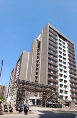 2 BHK 1310 Sq.Ft. Apartment in Roongta Greenleaf 