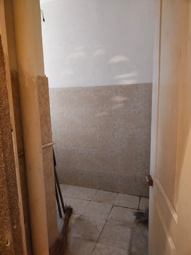 Bathroom, mahaavir-darpan 2 Bedroom 1300 Sq.Ft. Apartment In Nerul Navi Mumbai 7890235