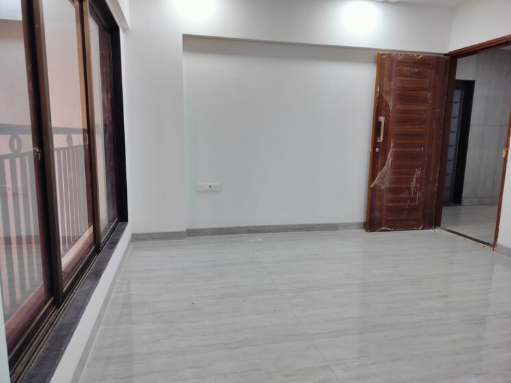 Room, borivali west 1 Bedroom 400 Sq.Ft. Apartment In Borivali West Mumbai 7890246