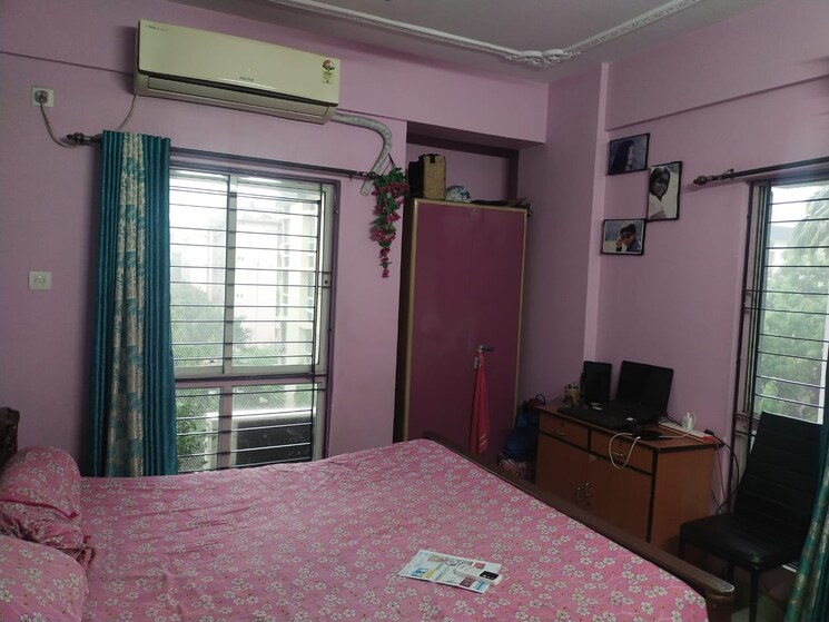 Room, symphony-towers 3 Bedroom 1200 Sq.Ft. Apartment In Behala Kolkata 7890302