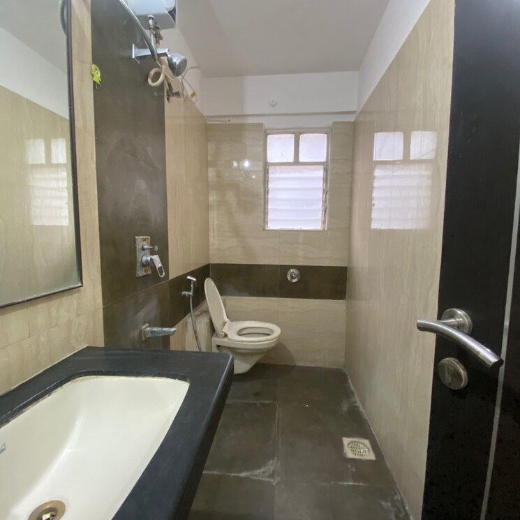 Bathroom, baner 2 Bedroom 835 Sq.Ft. Apartment In Baner Pune 7890400