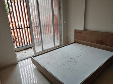 Master Bedroom in 1 BHK Builder Floor at Indiranagar – for Rent