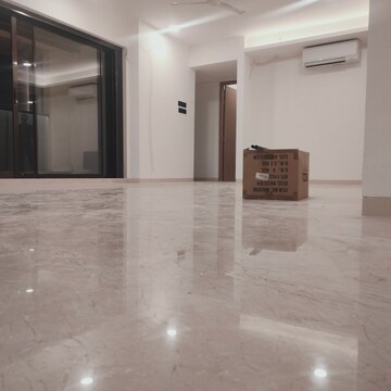Master Bedroom in 3.5 BHK Apartment at Anaya Apartment, Juhu – for Rent