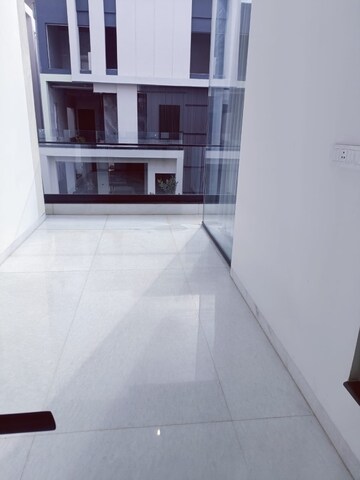 Room in 5 BHK Villa at Manchirevula – for Sale