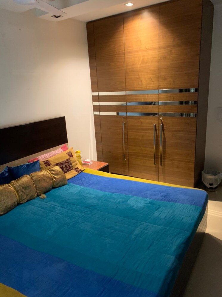 Bedroom, greater kailash part 3 4 Bedroom 324 Sq.Yd. Builder Floor In Greater Kailash Part 3 Delhi 7890410