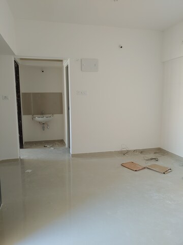 Room in 1 BHK Apartment at Puranik Aldea Anexo, Baner – for Rent