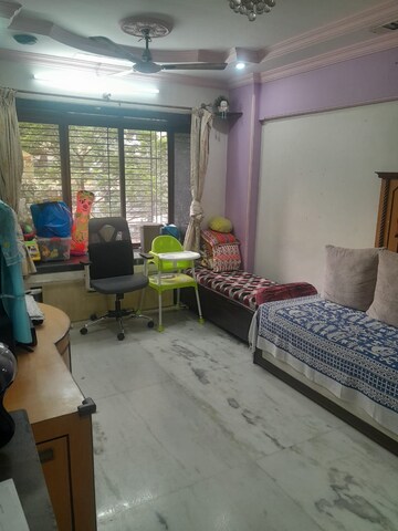 Master Bedroom in 2 BHK Apartment at Kukreja Complex, Bhandup West – for Rent