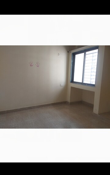 Room in 1 BHK Apartment at CIDCO Mass Housing Scheme, Taloja – for Rent
