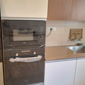 Furnished Amenities in 5 BHK Builder Floor at North Mullanpur – for Sale