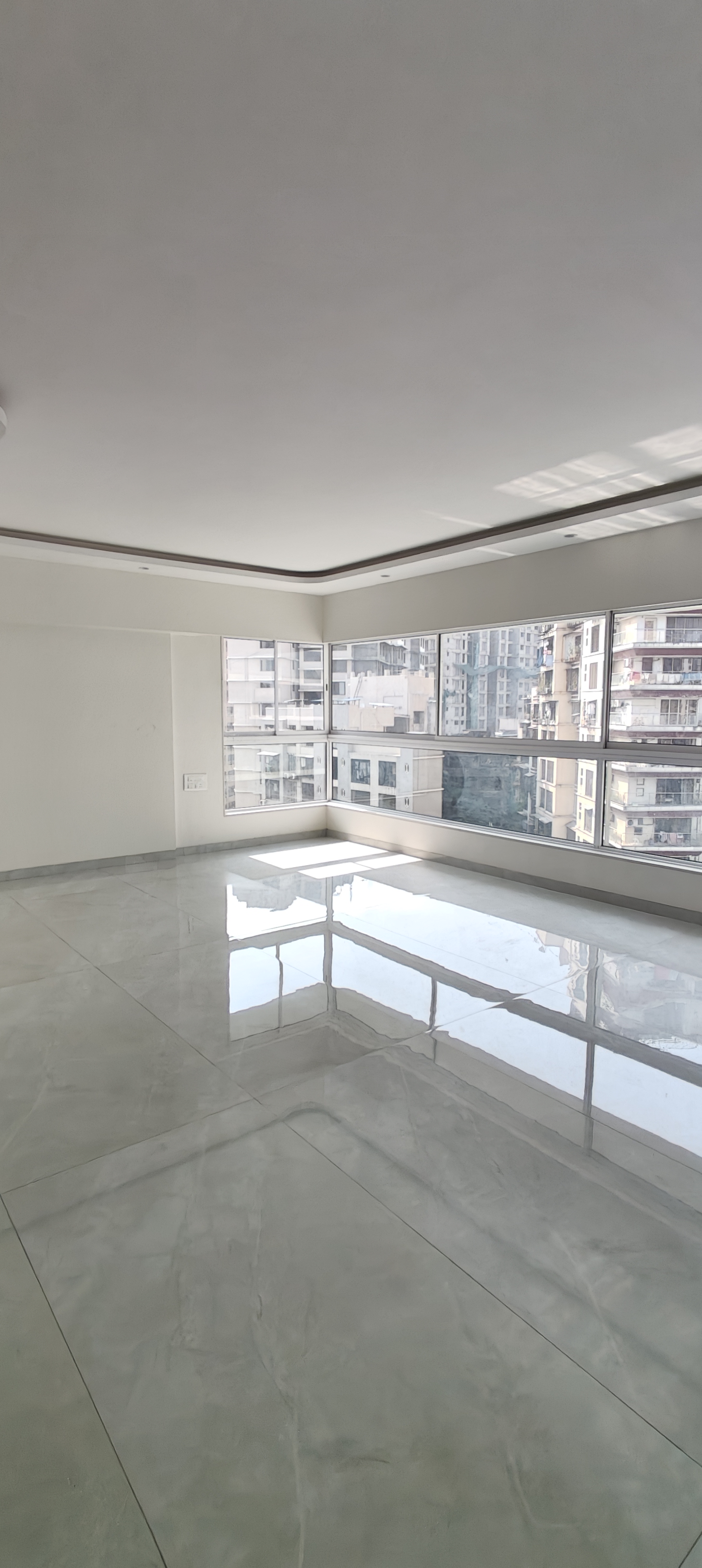 2 BHK Apartment For Sale in Tilak Nagar Building