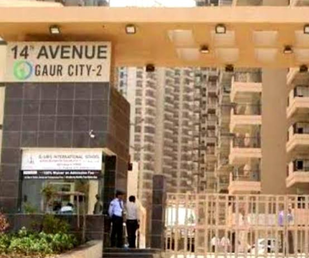 2 BHK Apartment For Sale in Gaur City 2 - 14th Avenue