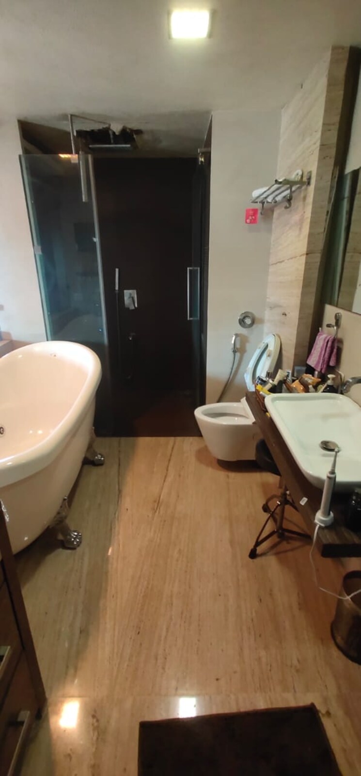 Master Bedroom, joy-solitaire 5 Bedroom 2900 Sq.Ft. Apartment In Juhu Mumbai 7890537