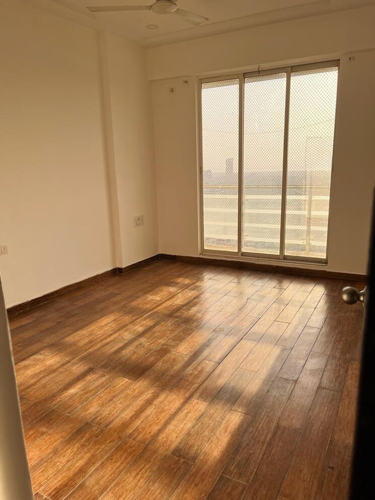 Room, rd-shikha 3 Bedroom 1500 Sq.Ft. Apartment In Kopar Khairane Navi Mumbai 7890547
