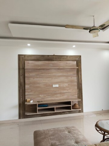 Furnished Amenities in 3 BHK Builder Floor at Ansal Plaza Gurgaon, Palam Vihar – for Rent