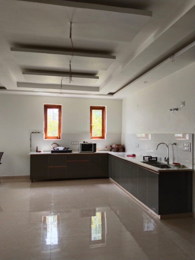Kitchen, ansal-plaza-gurgaon 3 Bedroom 2800 Sq.Ft. Builder Floor In Palam Vihar Gurgaon 7890556
