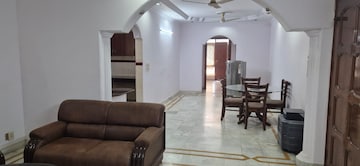 Living Room in 3 BHK Builder Floor at Sector 45 – for Rent