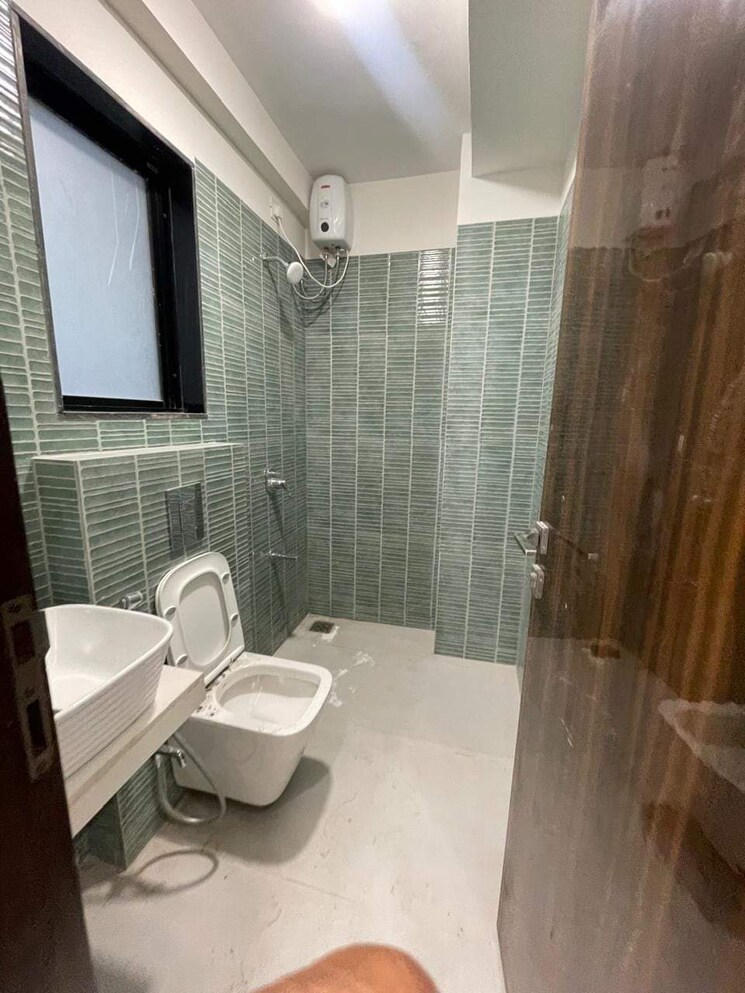 Bathroom, mahavir-kanti-dreams 2 Bedroom 975 Sq.Ft. Apartment In Nalasopara East Palghar 7890633