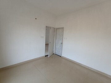 Room in 2 BHK Apartment at Gems City, Joka – for Sale