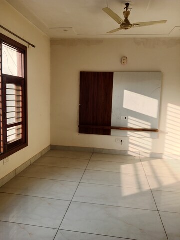 1.5 BHK Builder Floor For Rent in Huda