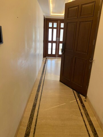  4 BHK Builder Floor at Jor Bagh – for Rent