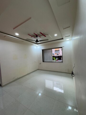 Room in 1 BHK Apartment at Shahenshah CHS, Koregaon Park – for Rent