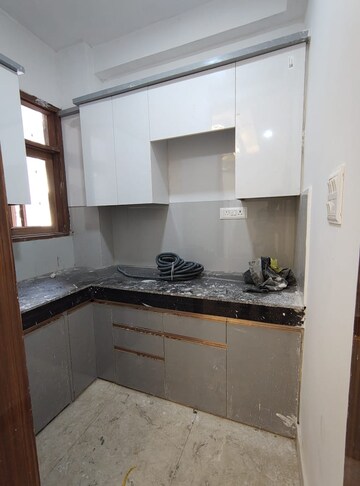 Kitchen in 4 BHK Builder Floor at Sector 72 – for Sale