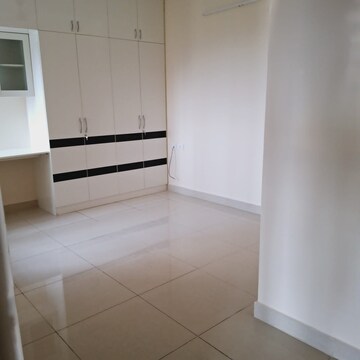 3 BHK Apartment For Rent in Shriram Luxor, Hennur Road