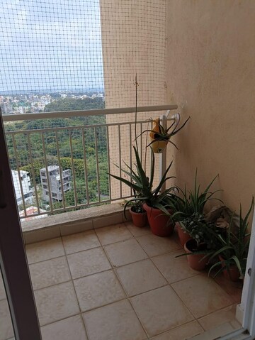 Staircase in 2.5 BHK Apartment at Mantri Webcity, Hennur – for Rent